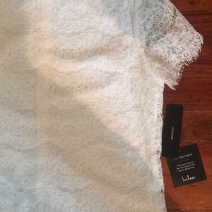 Lulu’s white lace dress